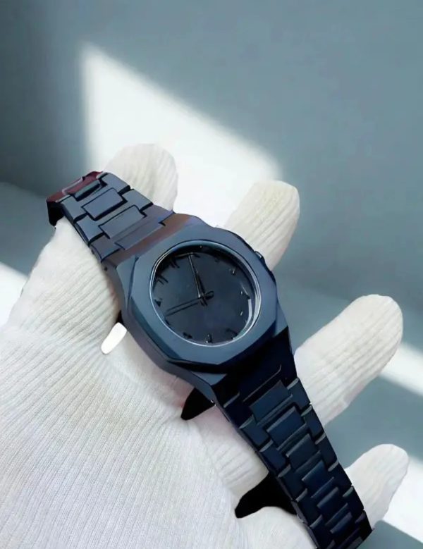 Full Black Aura Quartz Watch – Lightweight Design, , Premium Quality & Finish – Best Quality Analog Watch For Boys